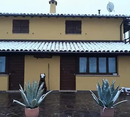 Podere Di Marco アパート